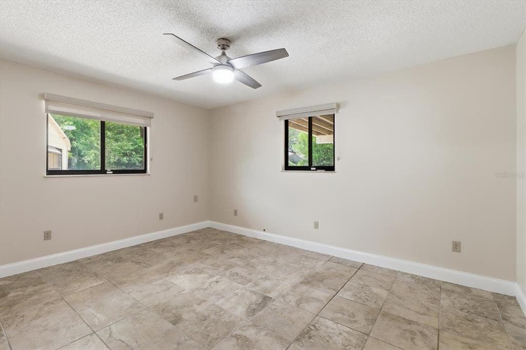 5383 N CARL G ROSE HIGHWAY photo 24