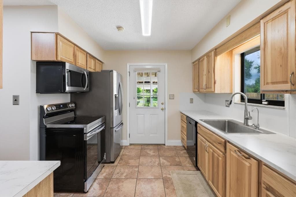 5383 N CARL G ROSE HIGHWAY photo 14