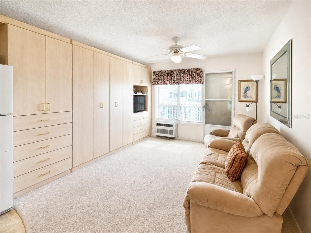 3727 S ATLANTIC AVENUE 2280 photo 5