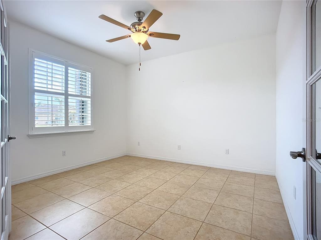 5384 LAYTON DRIVE photo 5