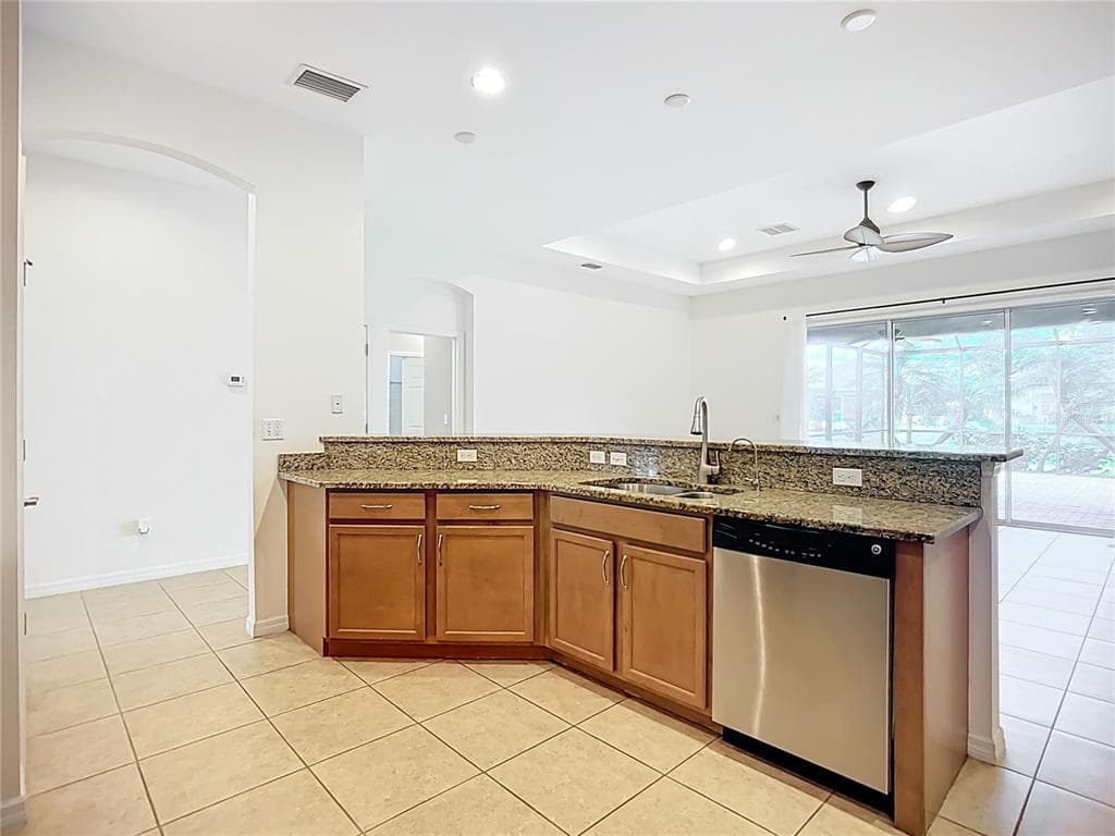 5384 LAYTON DRIVE photo 9