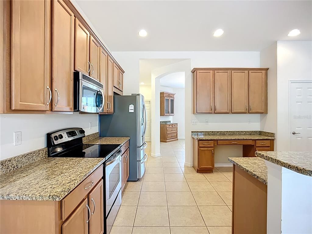 5384 LAYTON DRIVE photo 10