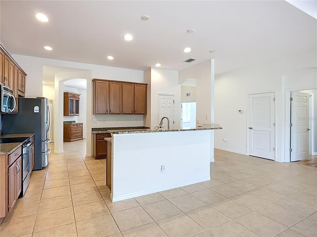 5384 LAYTON DRIVE photo 8