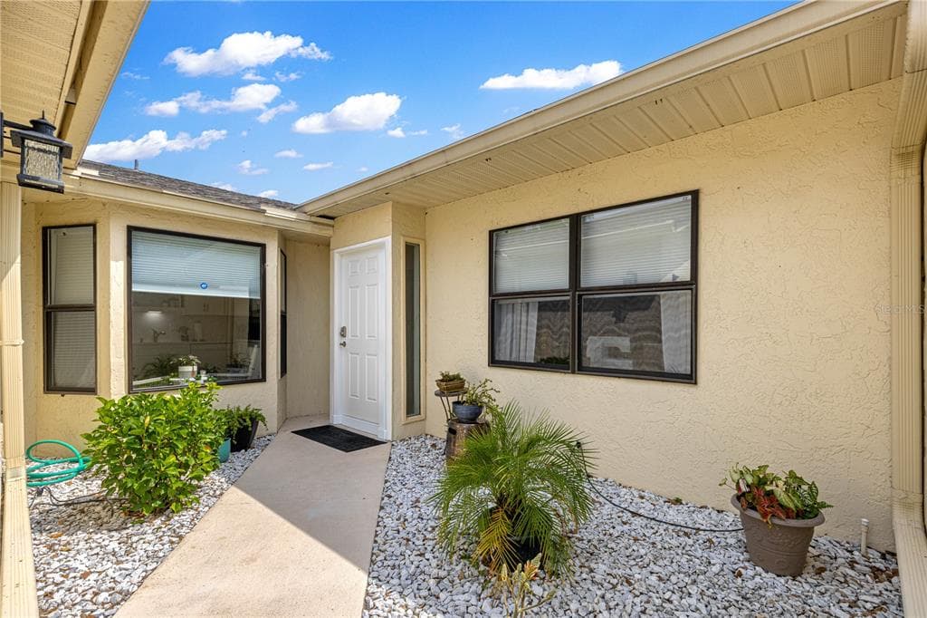 2226 CYPRESS COVE DRIVE 2226 photo 6