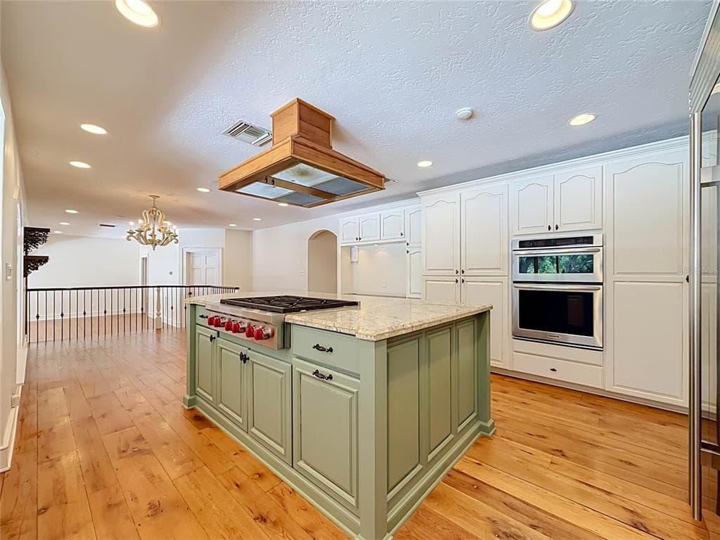 1850 OAK CREEK DRIVE photo 18