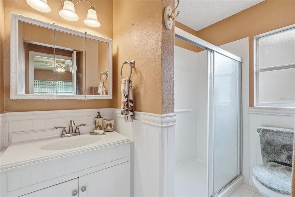 5049 SHERRY LANE photo 23