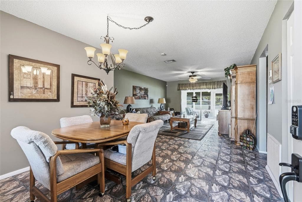 5049 SHERRY LANE photo 4