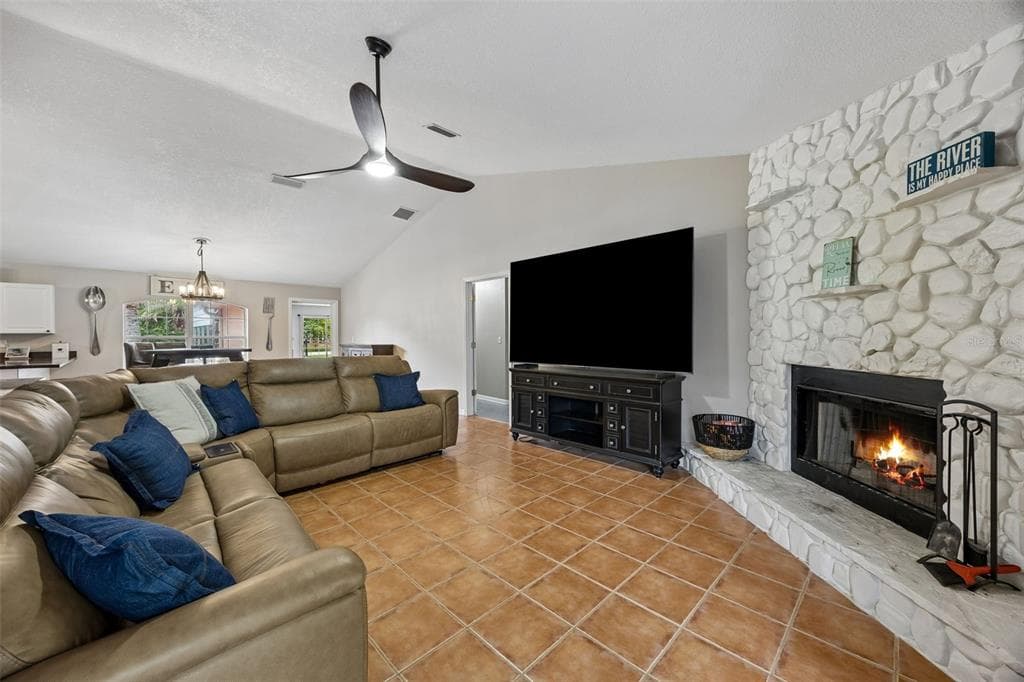 134 BOWFIN DRIVE photo 7