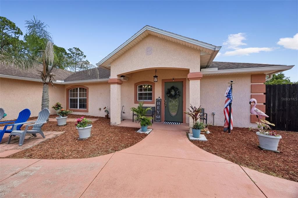 134 BOWFIN DRIVE photo 3