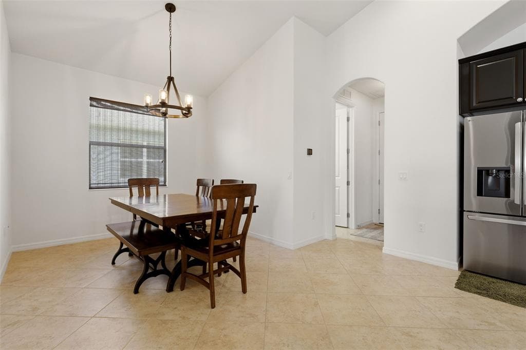 534 CHANTILLY TRAIL photo 19