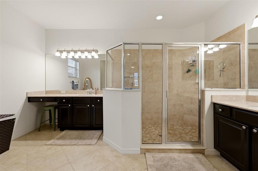534 CHANTILLY TRAIL photo 25