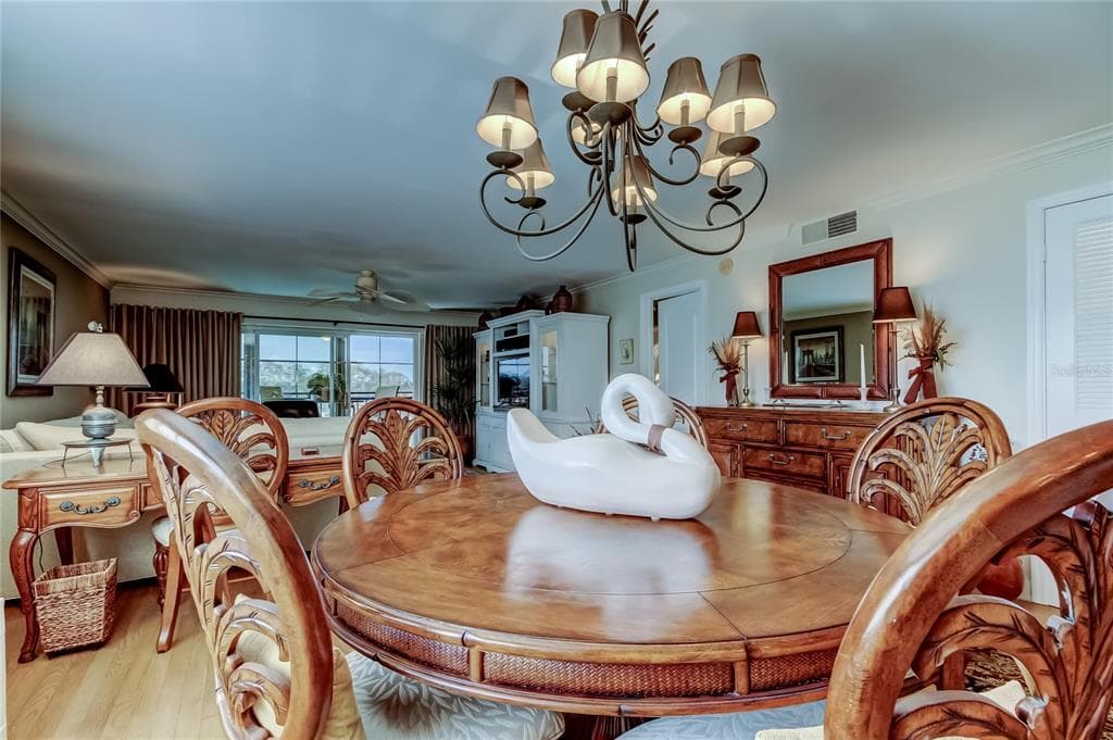 9450 HARBOR GREENS WAY 301 photo 17