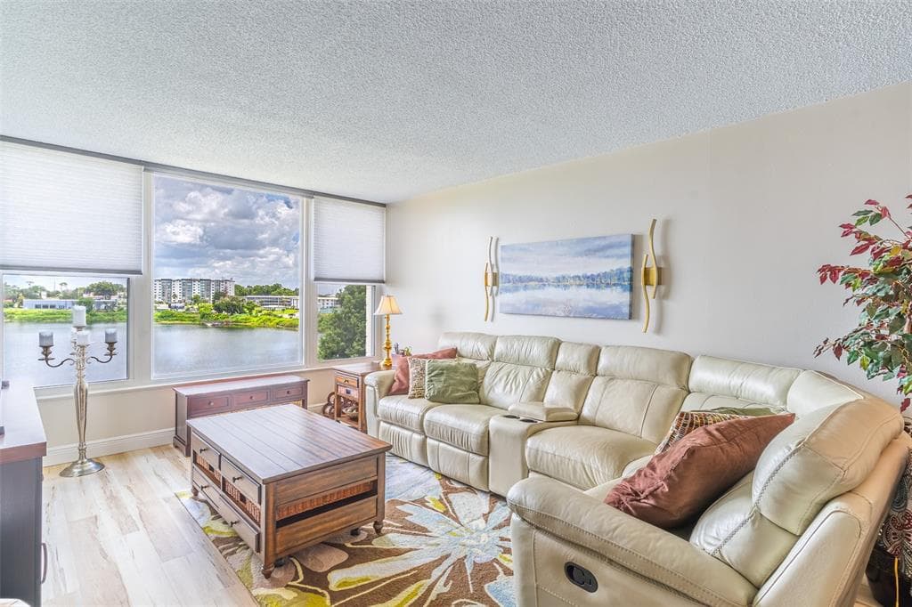 700 MIRROR TERRACE NW 511 photo 8