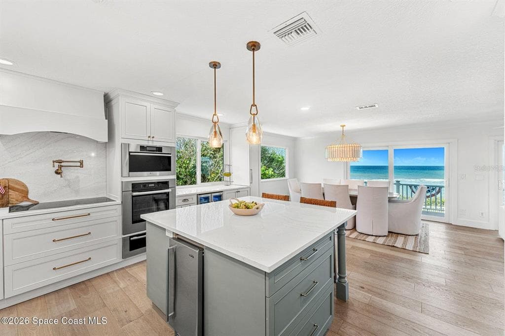 6105 S HIGHWAY A1A photo 5
