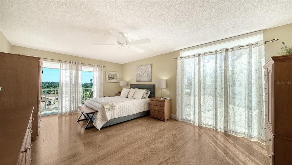 2301 GULF OF MEXICO DRIVE 44N photo 14