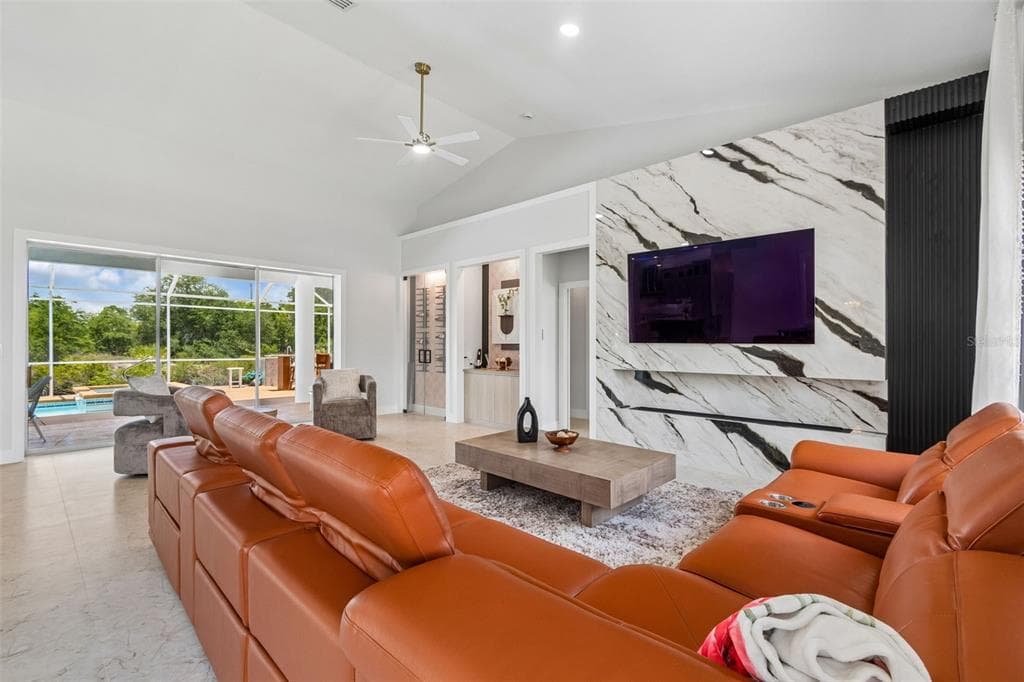 3339 DESOTO DRIVE photo 6