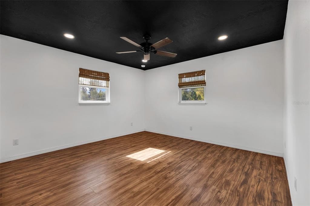 3129 BANYAN WAY photo 12