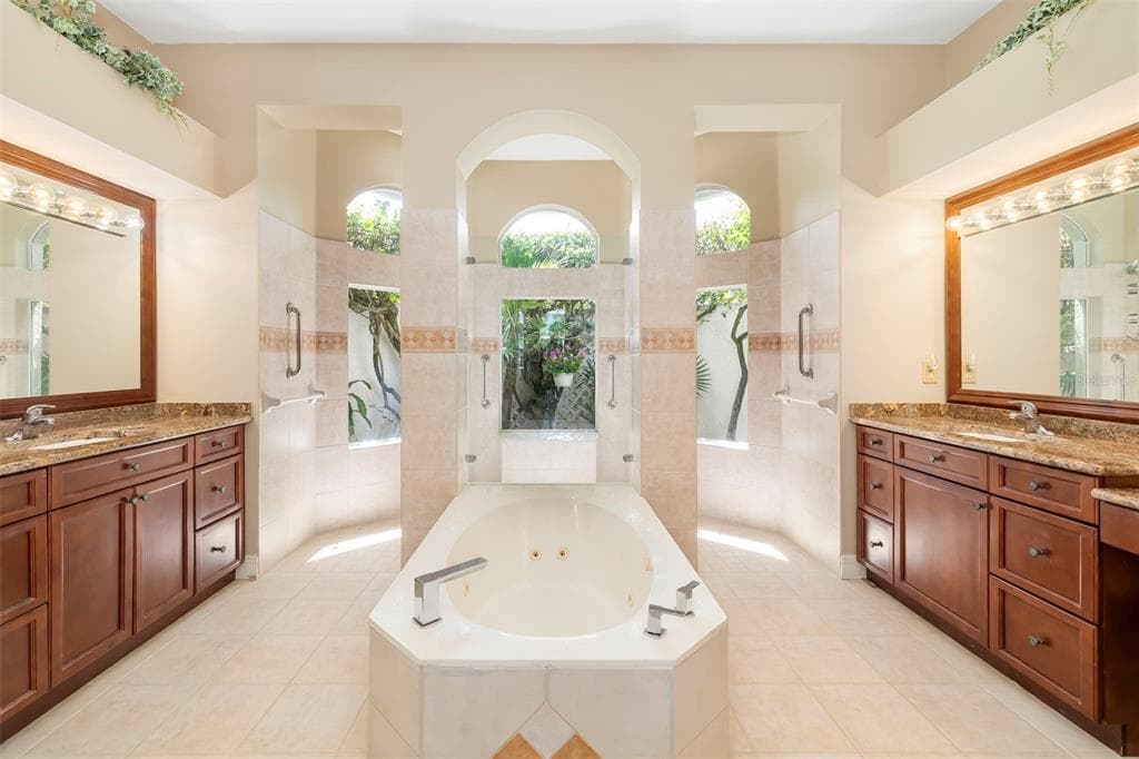 2528 TOM MORRIS DRIVE photo 9