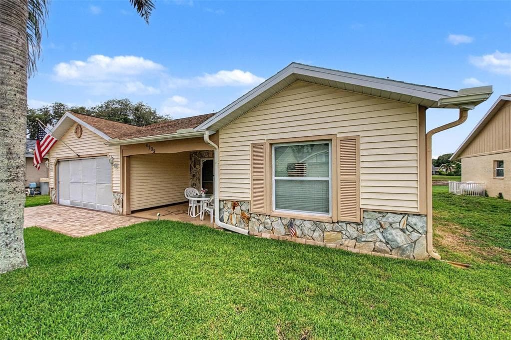 4709 PORTLAND MANOR DRIVE photo 2