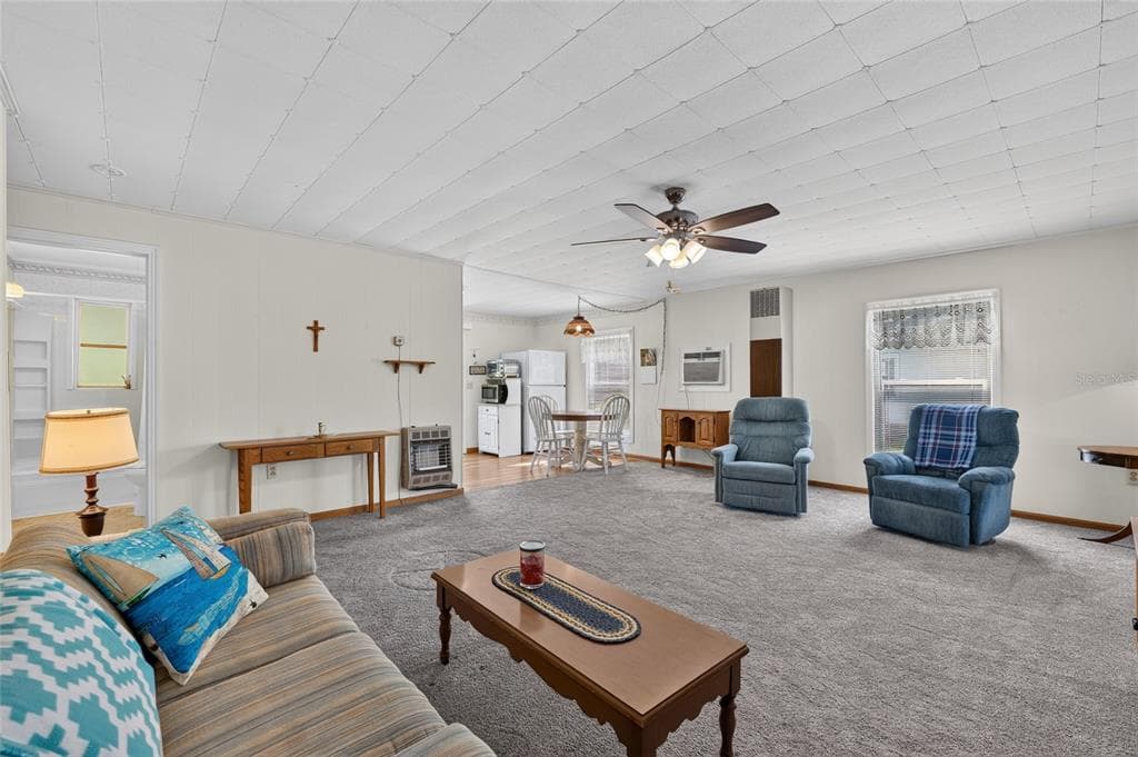 148 LAKE SHORE TERRACE photo 14