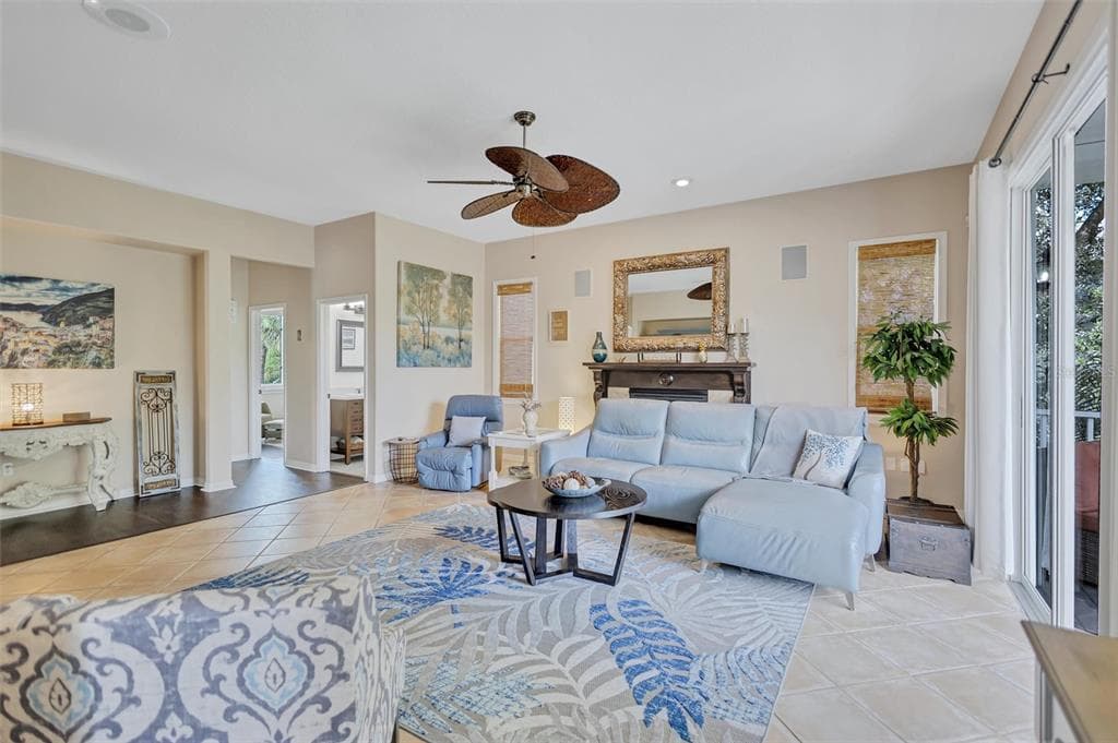 760 SOUNDVIEW DRIVE photo 23