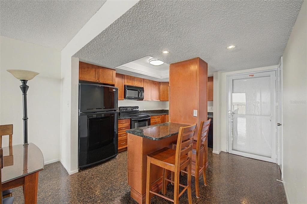9 HAIG PLACE 704 photo 4