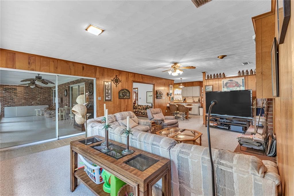 1940 ALICE DRIVE photo 23
