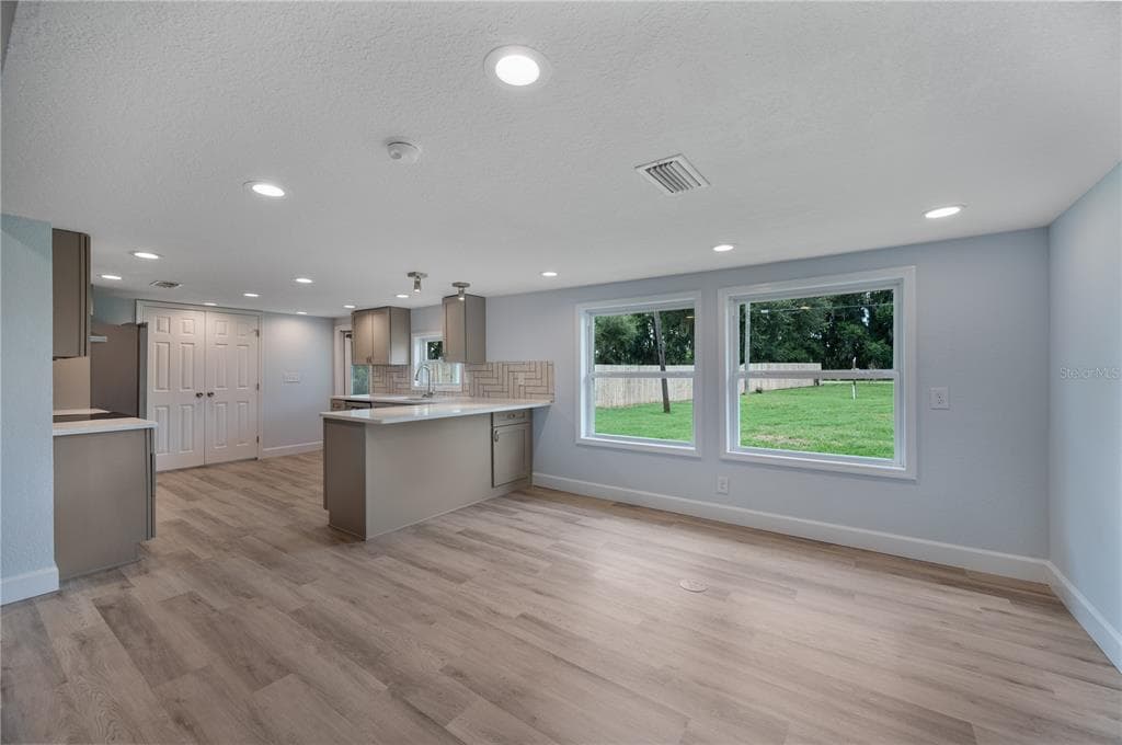 5418 COOPER LANE photo 10