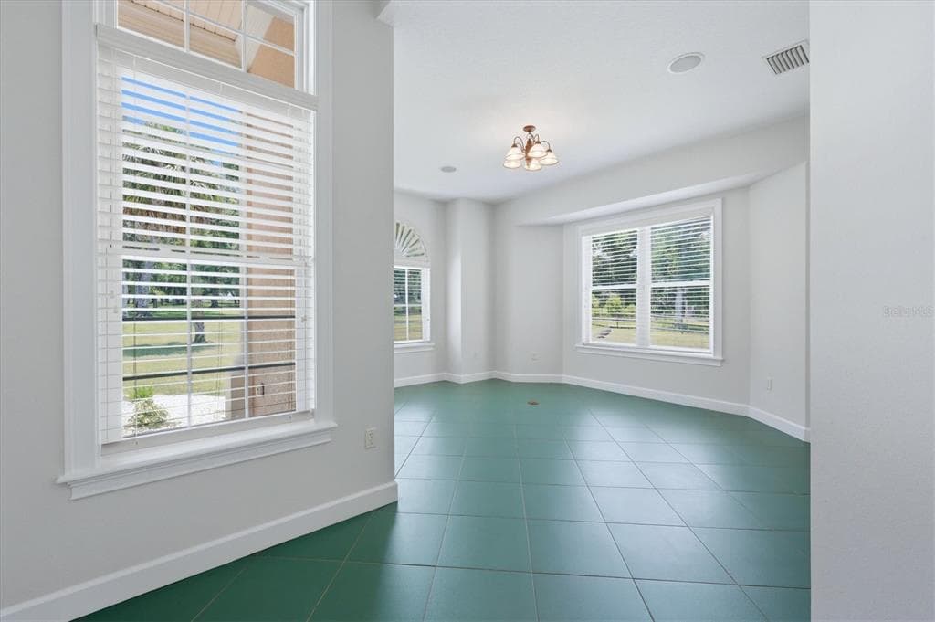 24525 JENNINGS ROAD photo 16