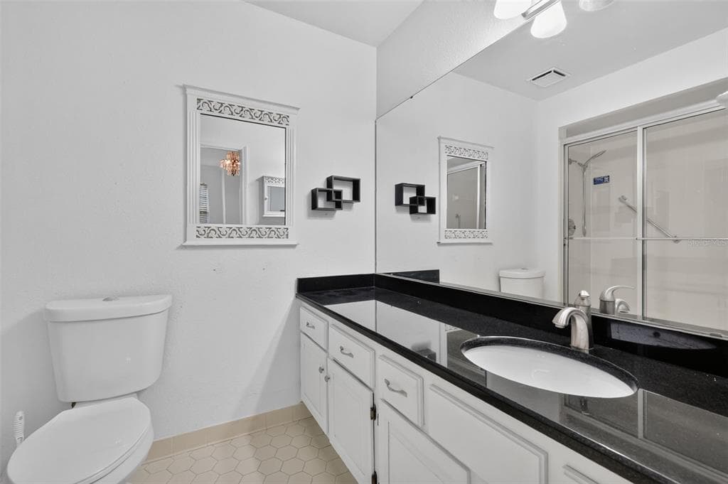 1111 LAKESHORE DRIVE C3 photo 9