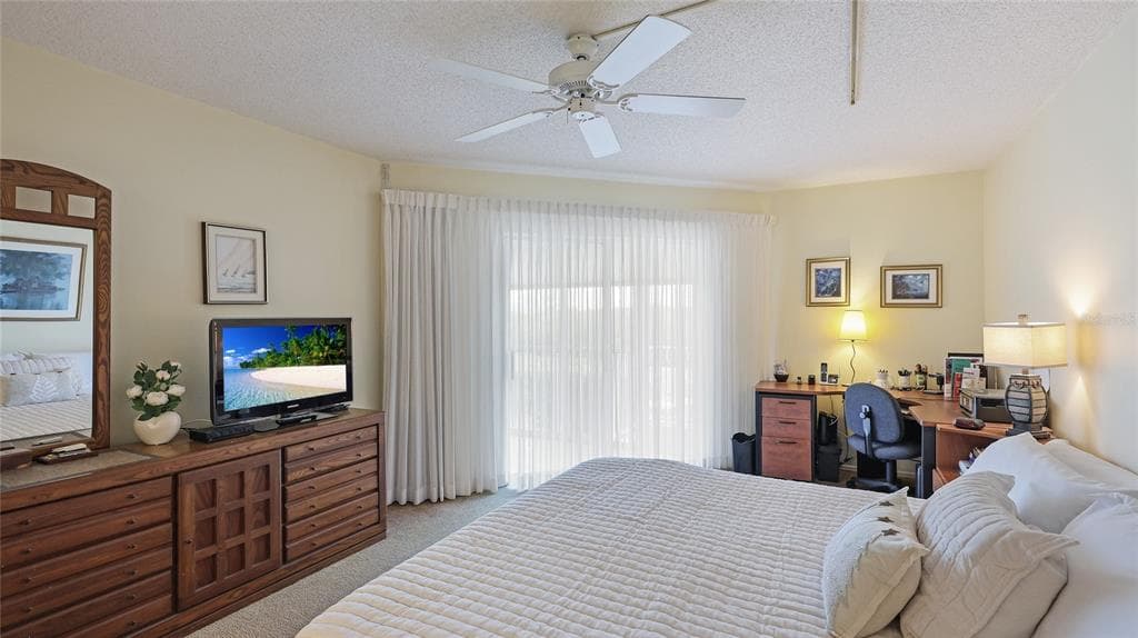 1109 EDGEWATER CIRCLE 1109 photo 12