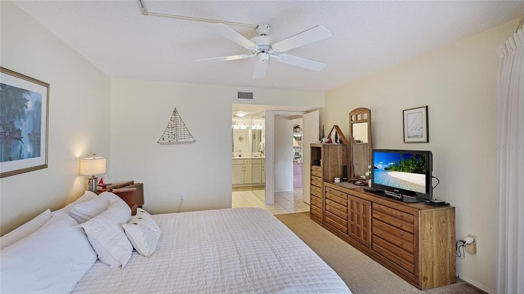 1109 EDGEWATER CIRCLE 1109 photo 20