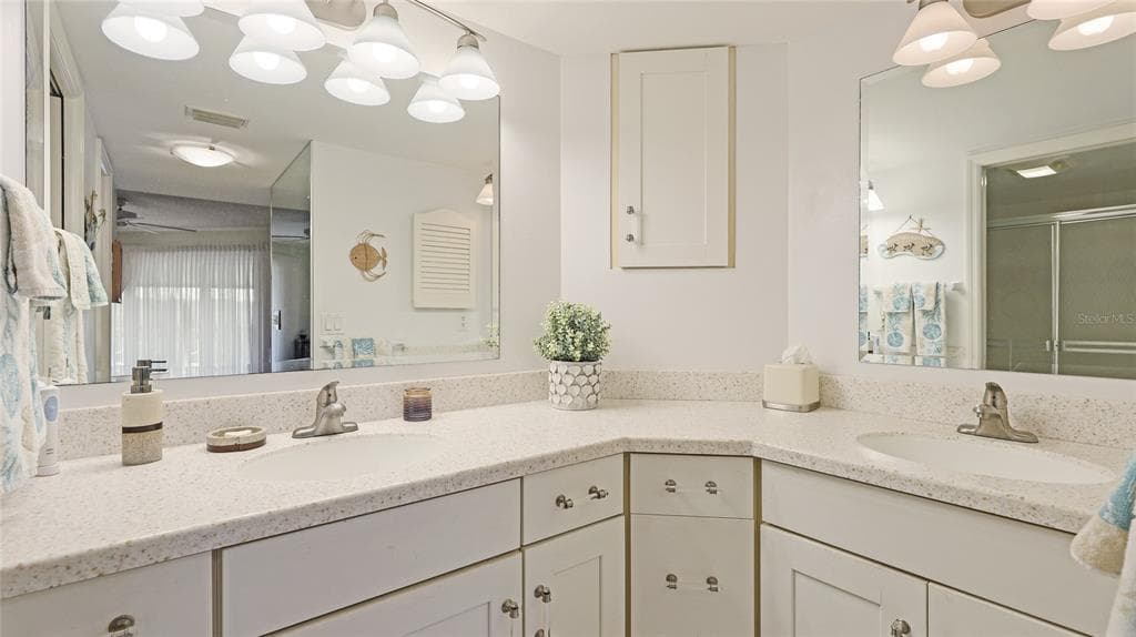 1109 EDGEWATER CIRCLE 1109 photo 21