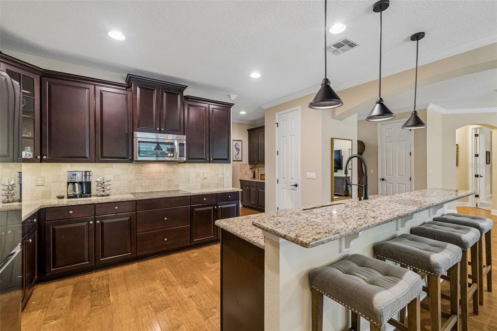 1804 BELLA CASA COURT photo 24