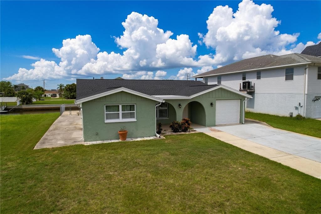 7401 ISLANDER LANE photo 16