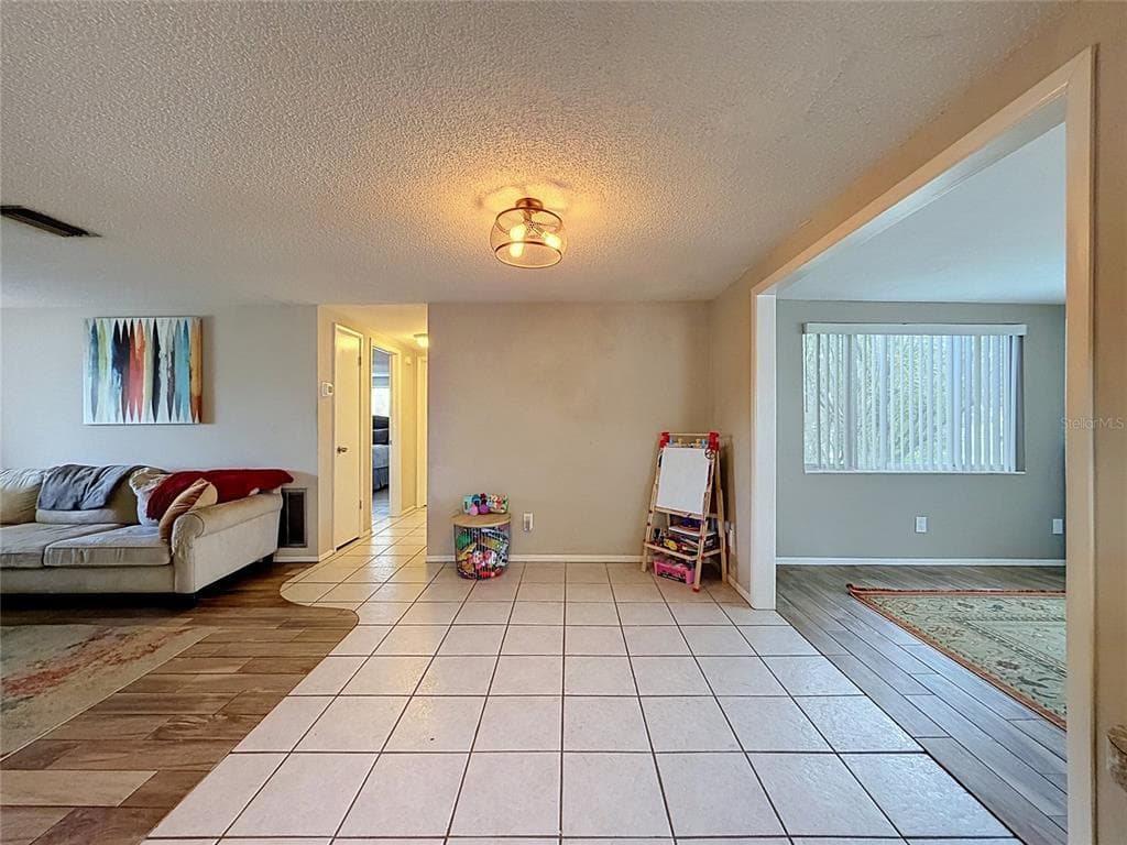 2228 SOCIETY DRIVE photo 10