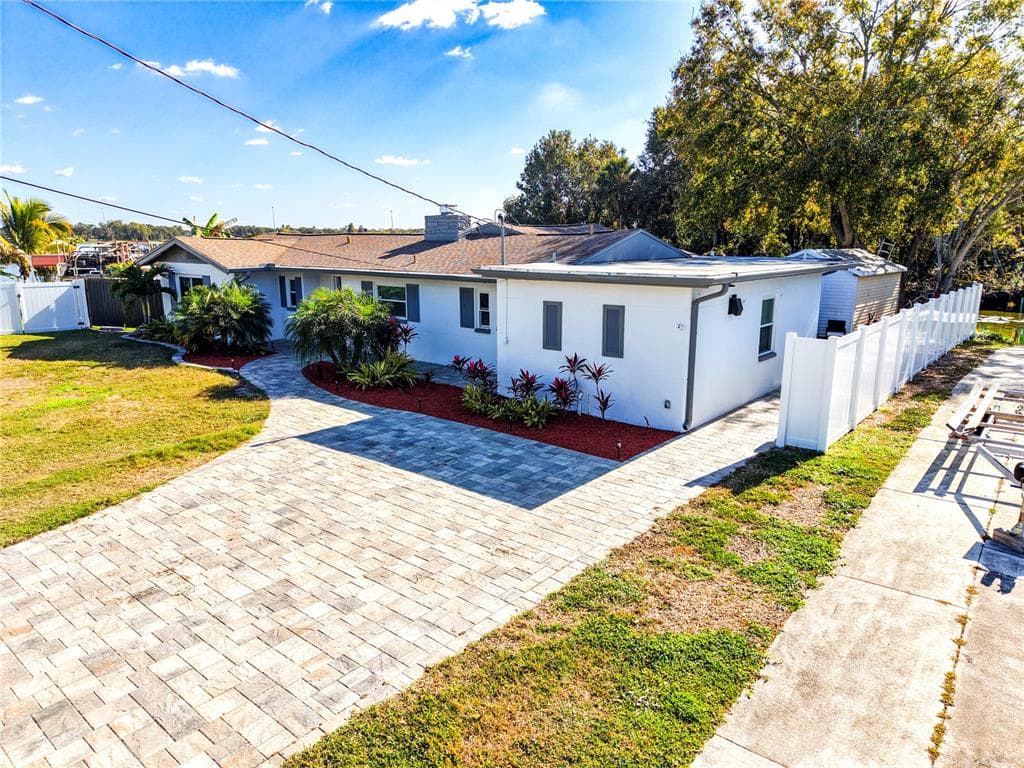 5101 VINSON DRIVE photo 7
