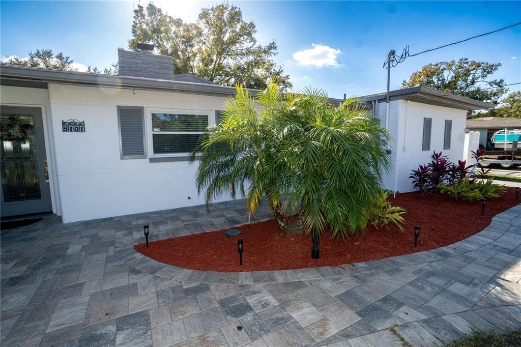5101 VINSON DRIVE photo 8