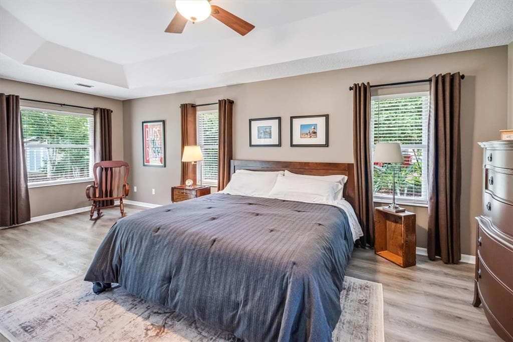 48 BARRING PLACE photo 24