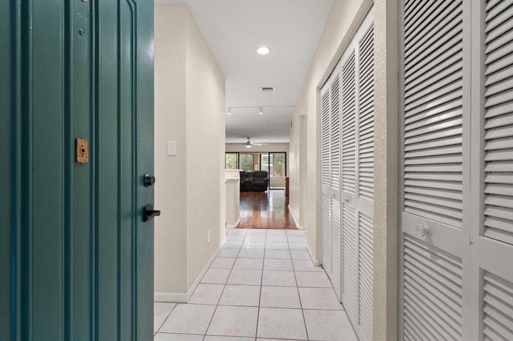 1750 BELLEAIR FOREST DRIVE B8 photo 7