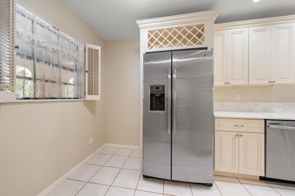 1750 BELLEAIR FOREST DRIVE B8 photo 14
