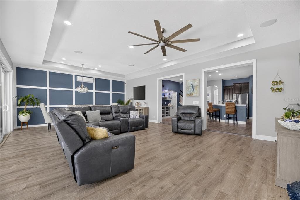 5216 POINT HARBOR LANE photo 25