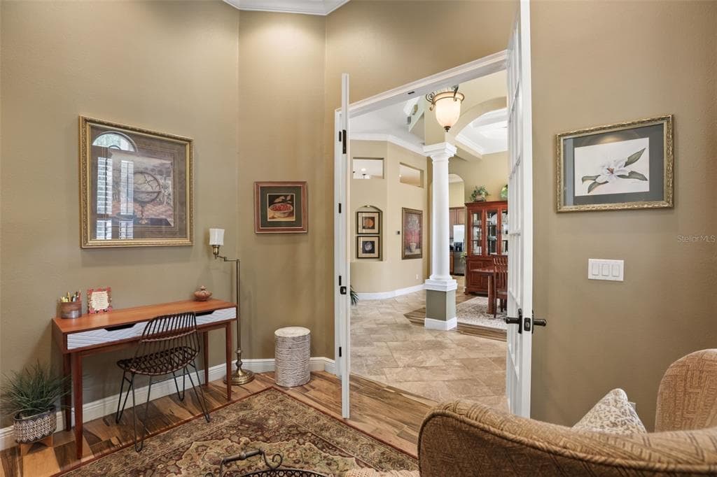 863 CARDINAL POINTE COVE photo 10