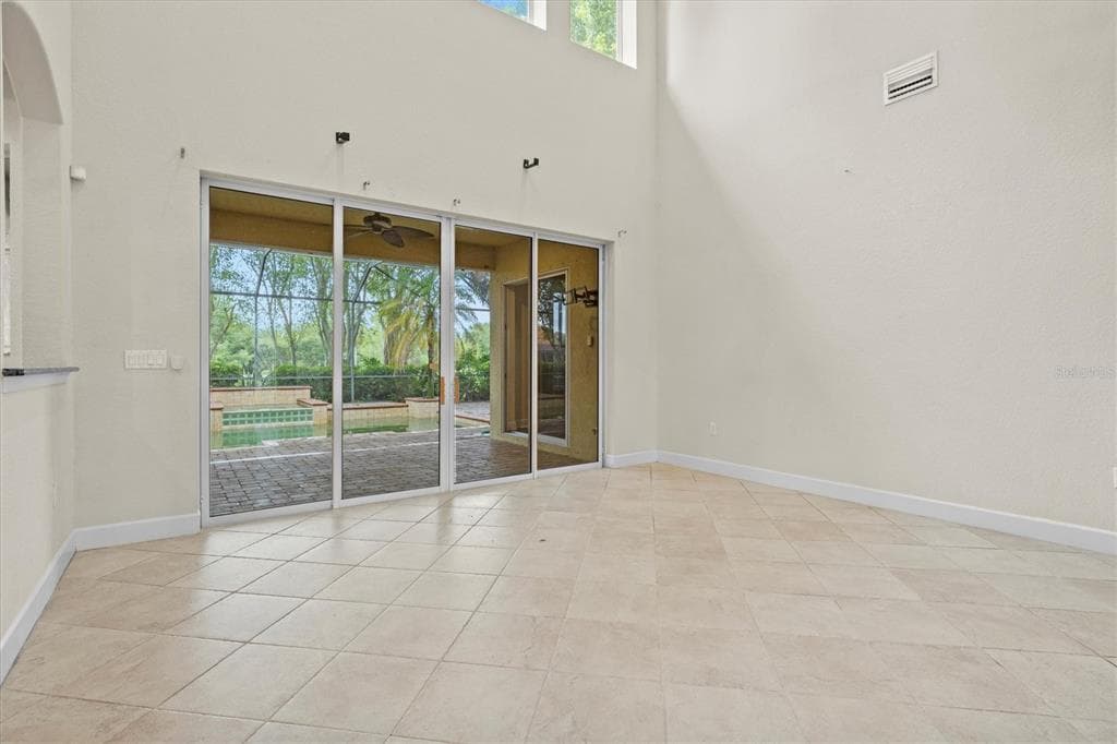 10115 DAY LILY COURT photo 7