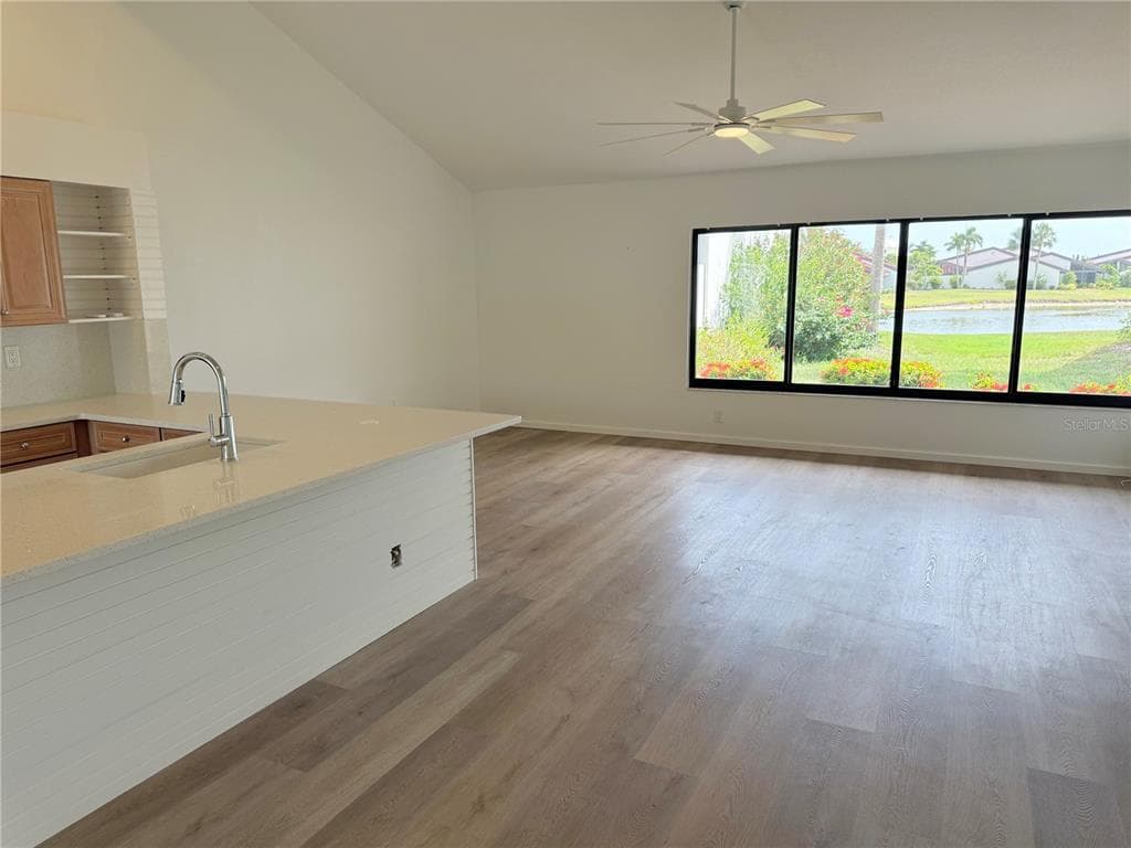 780 SARABAY ROAD 16 photo 10