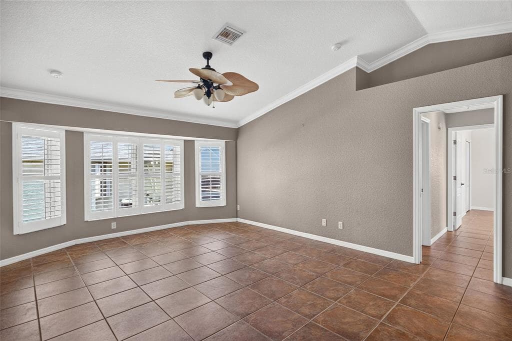 5149 LATHAM TERRACE photo 7