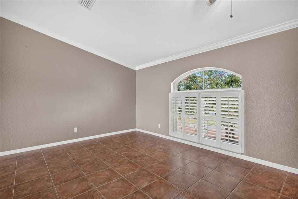 5149 LATHAM TERRACE photo 8