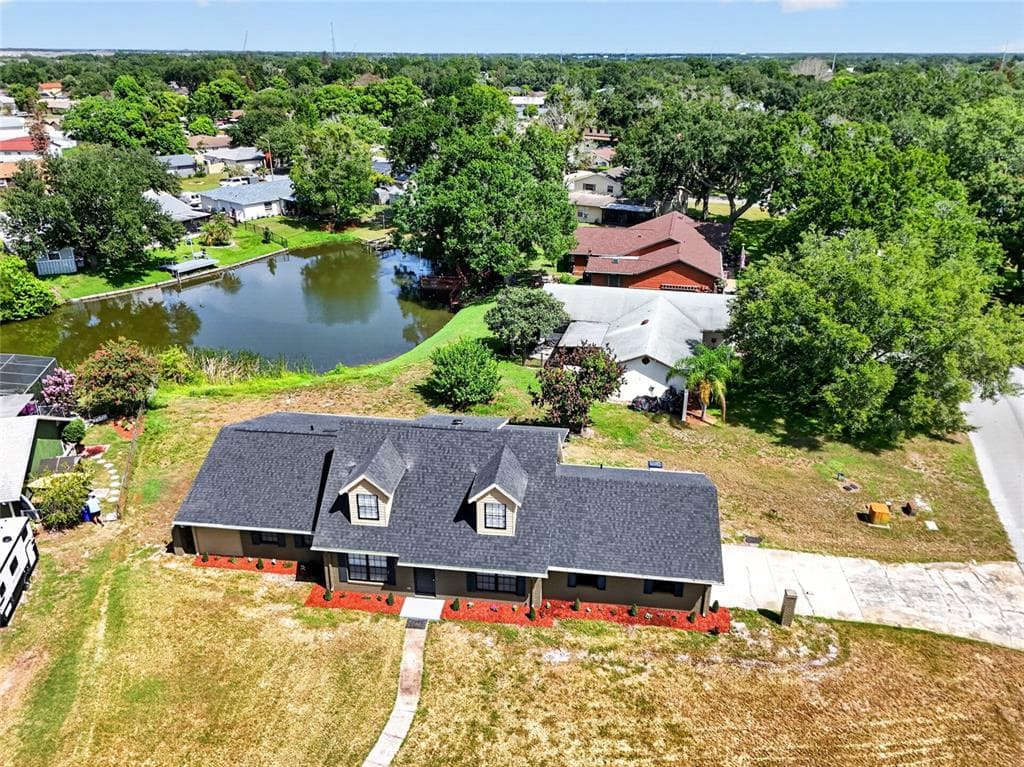 4400 LAKE TRUDY DRIVE photo 1