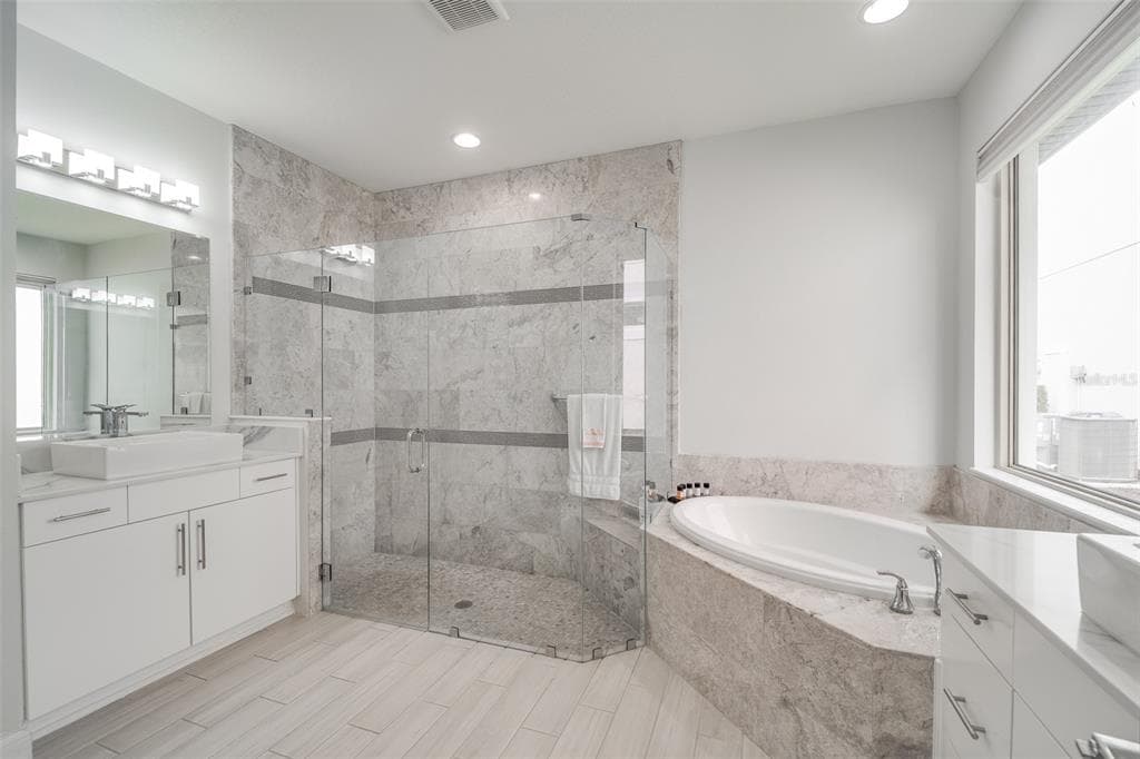10481 ROYAL CYPRESS WAY photo 24