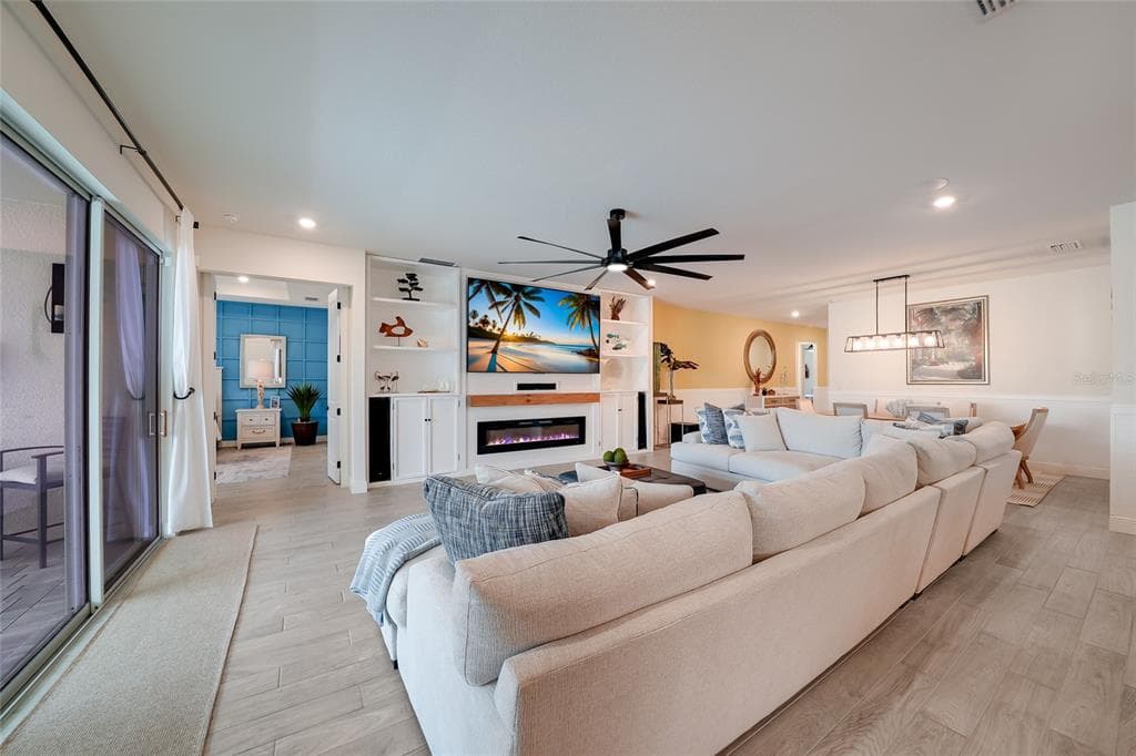 7466 SEA MANATEE STREET photo 18